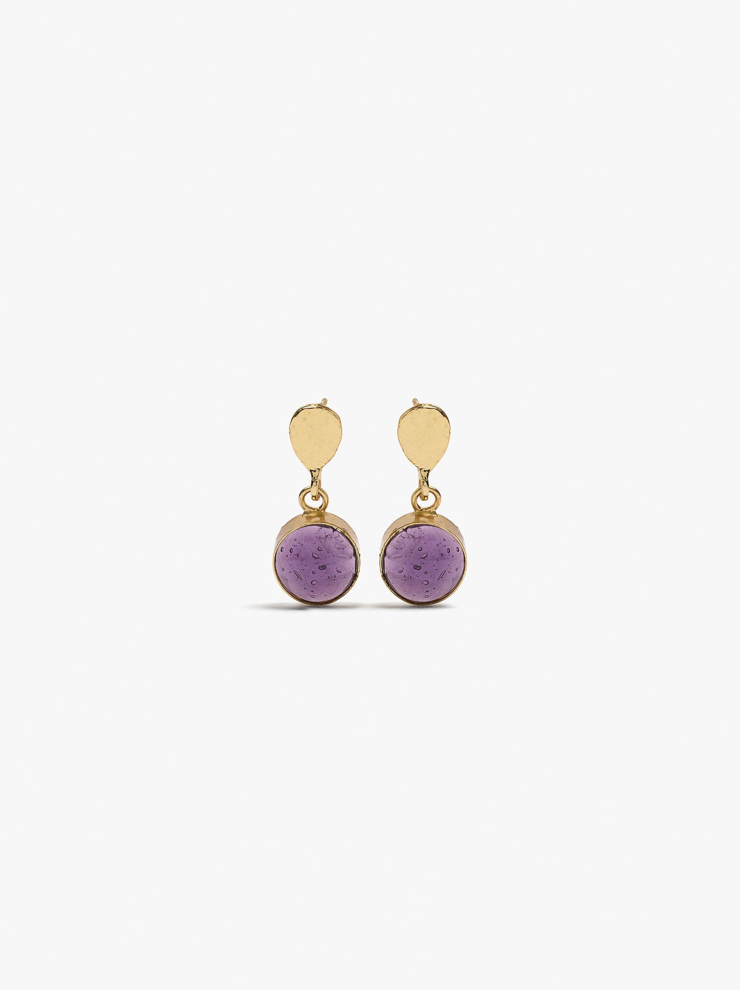 Round Earrings With Stone