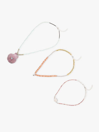 Set Of Necklaces With Stones And Shell