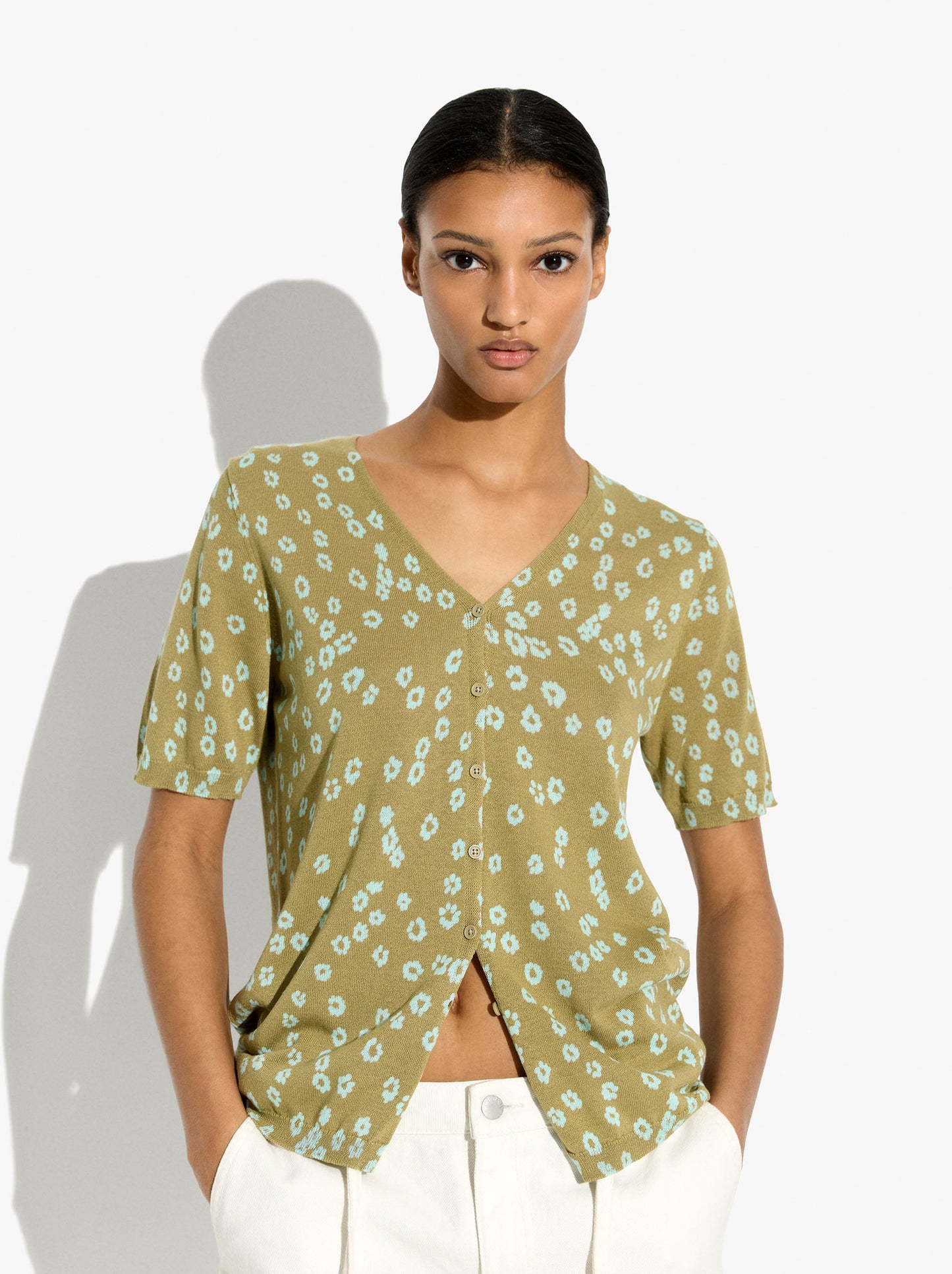 Floral Printed Knit Cardigan