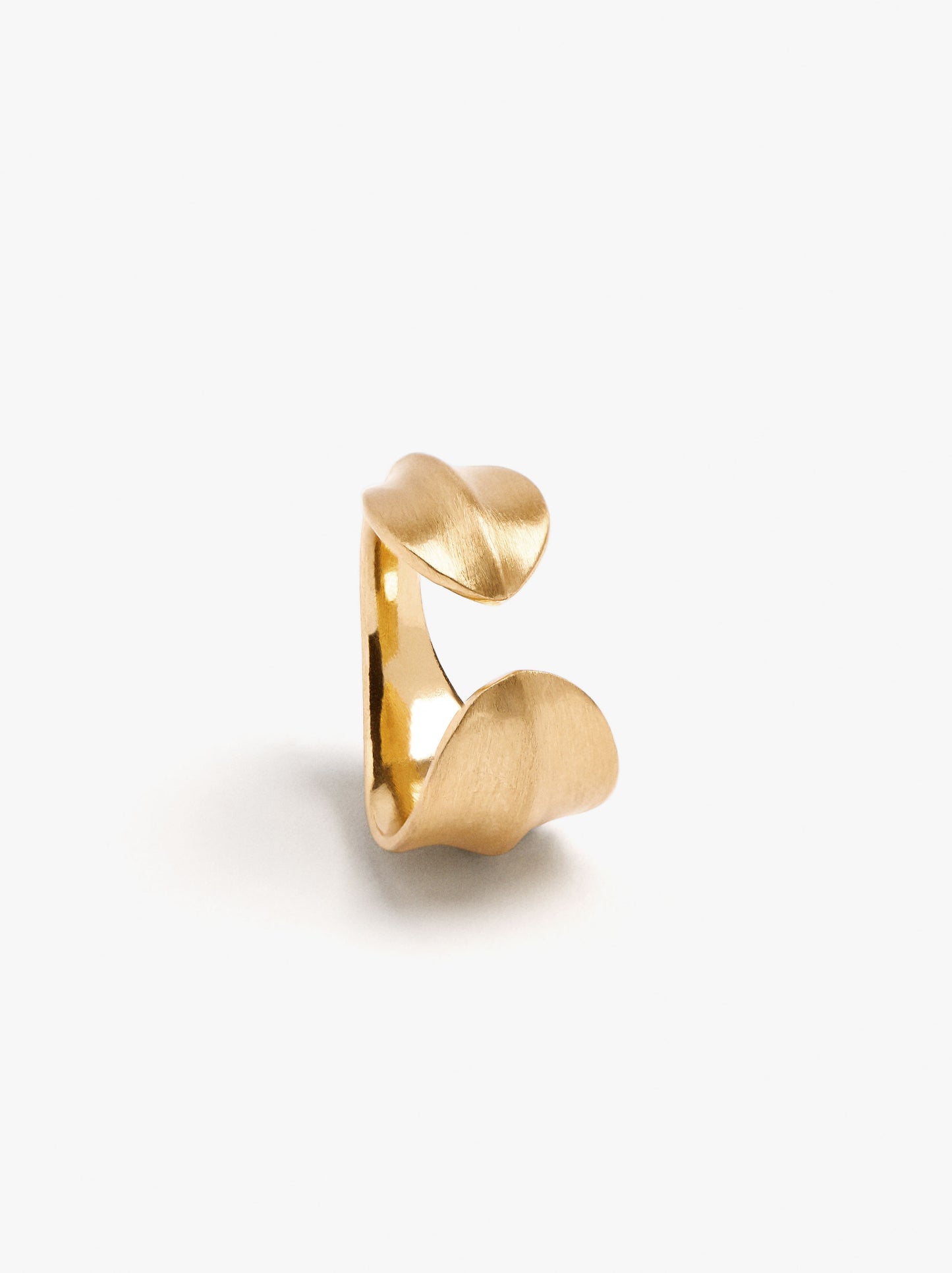 Open Ring With Embossed