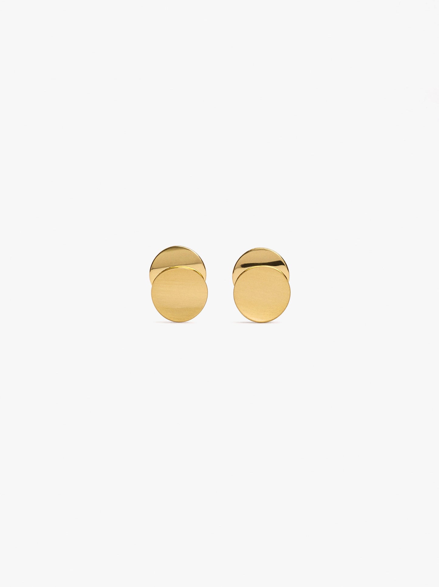 Round Earrings With Overlapping