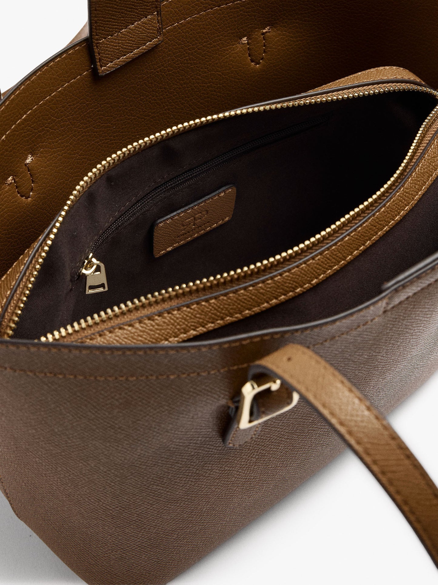 Tote Bag With Texture And Removable Pouch