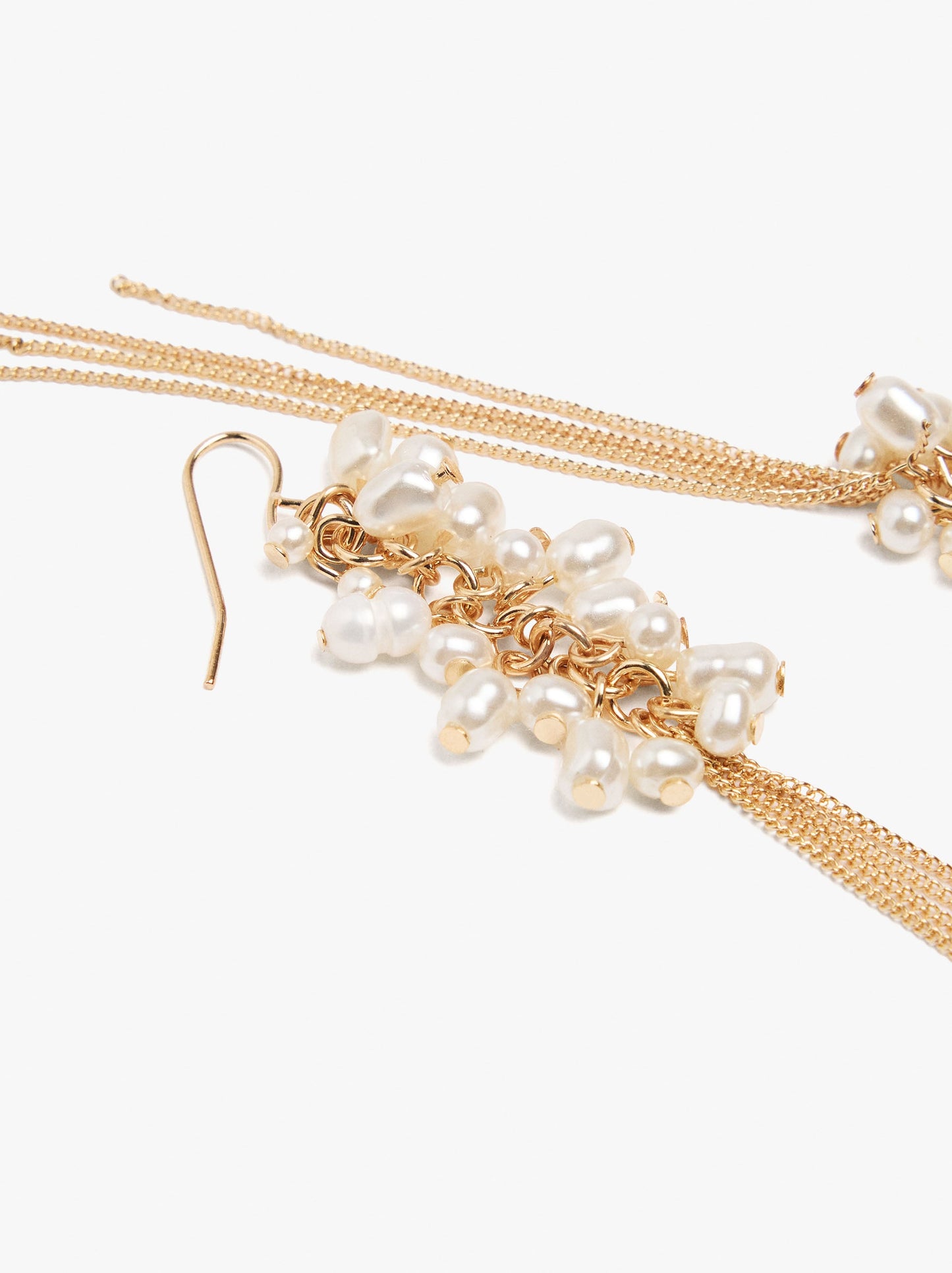 Long Earrings With Pearls And Fringes