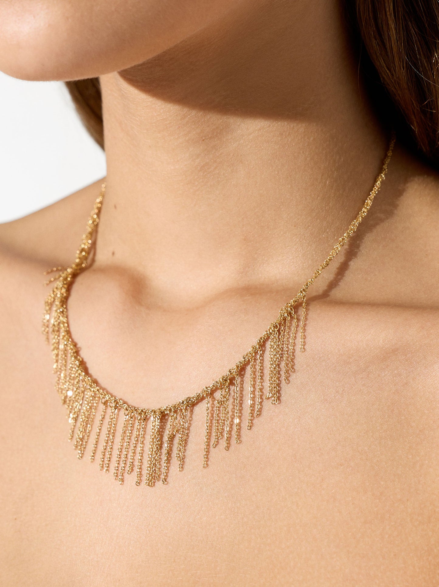 Short Necklace With Cascade Effect