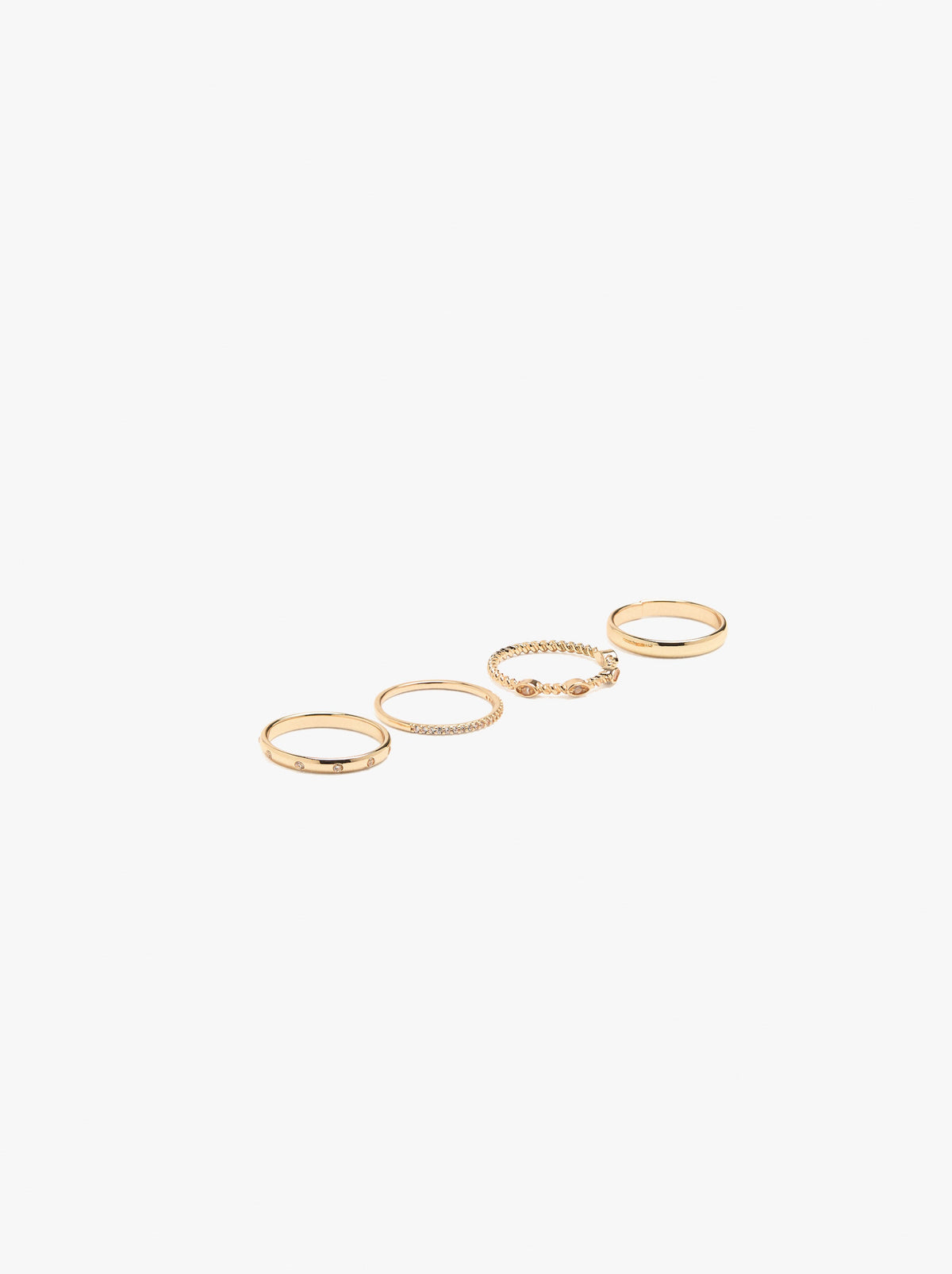 Set Of Rings With Zirconia