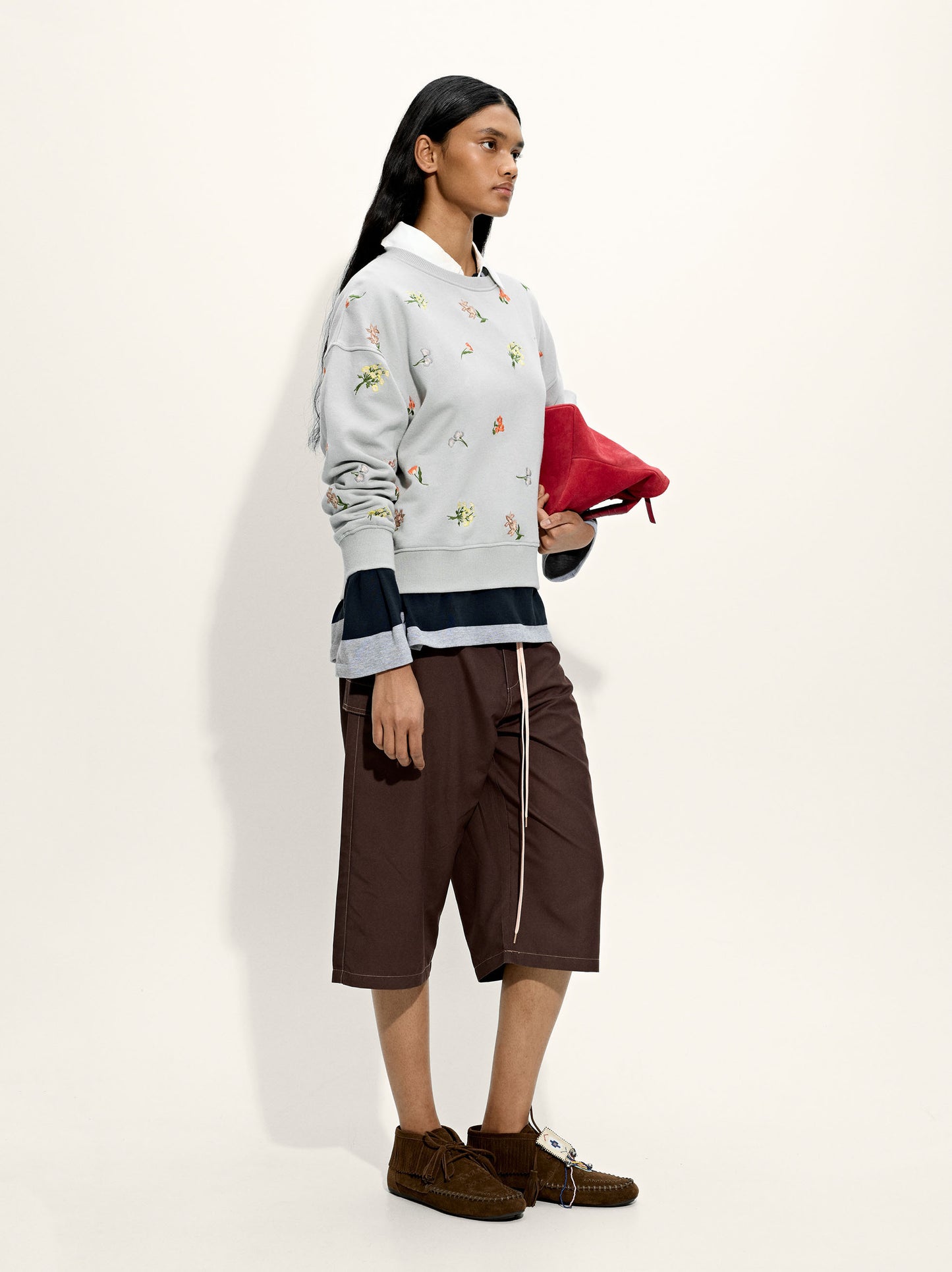 Bermudas With Bow