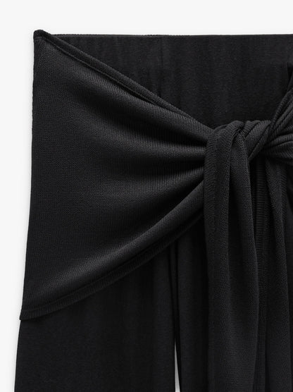 Trousers With Draped And Knot