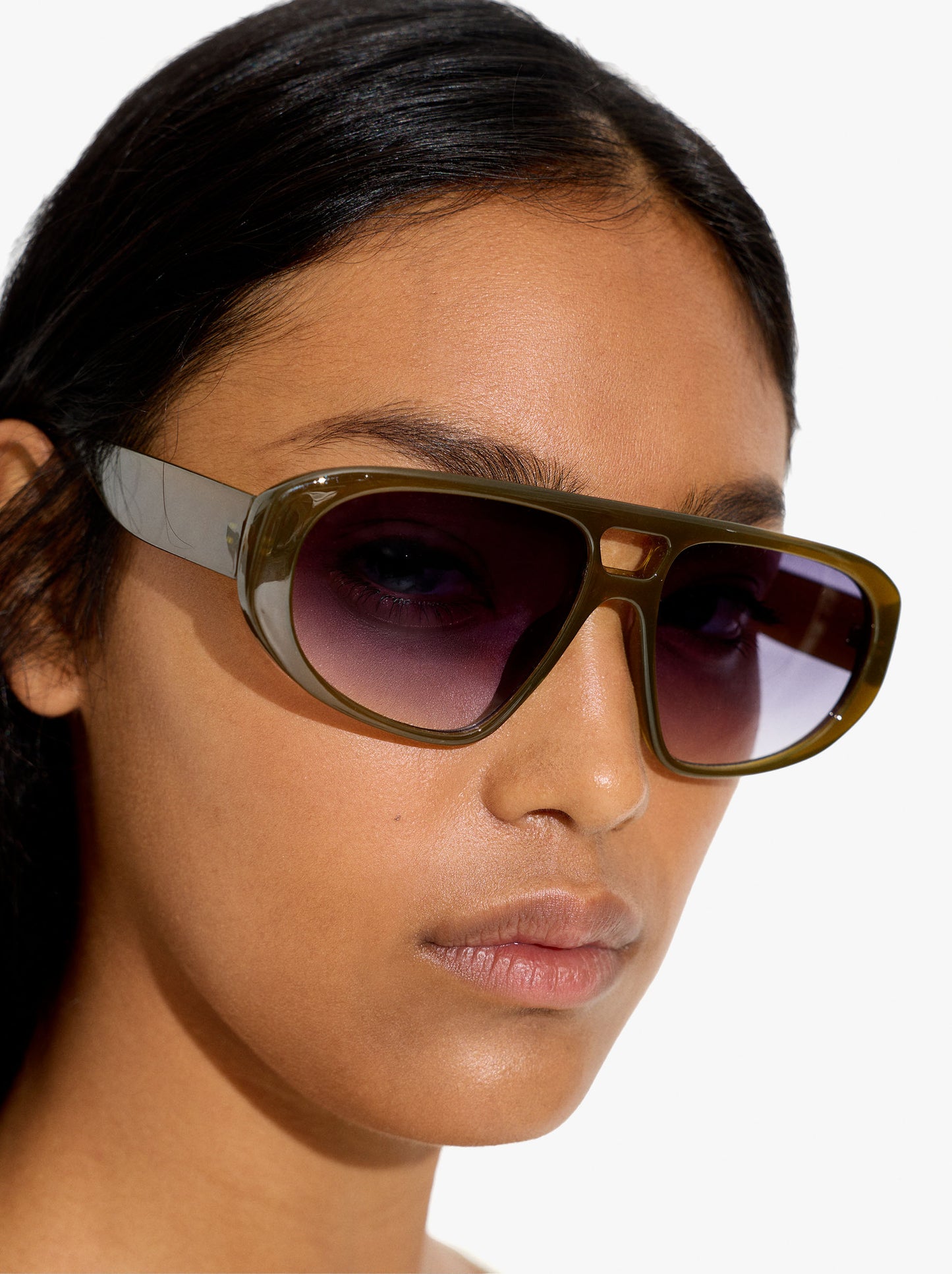 Aviator Style Sunglasses