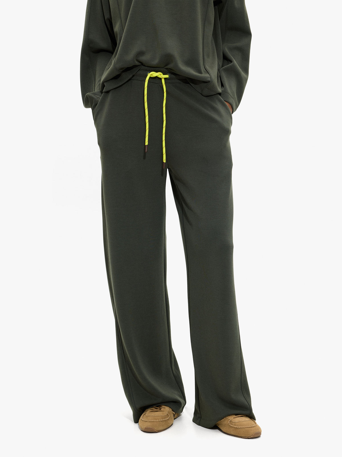 Loose-Fitting Trousers With Elastic Waistband Soft Touch