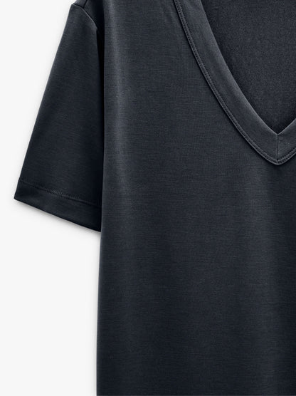 T-Shirt With V-Neck