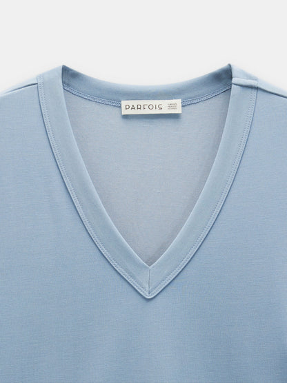 T-Shirt With V-Neck