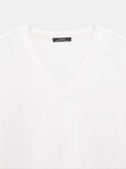 T-Shirt With V-Neck