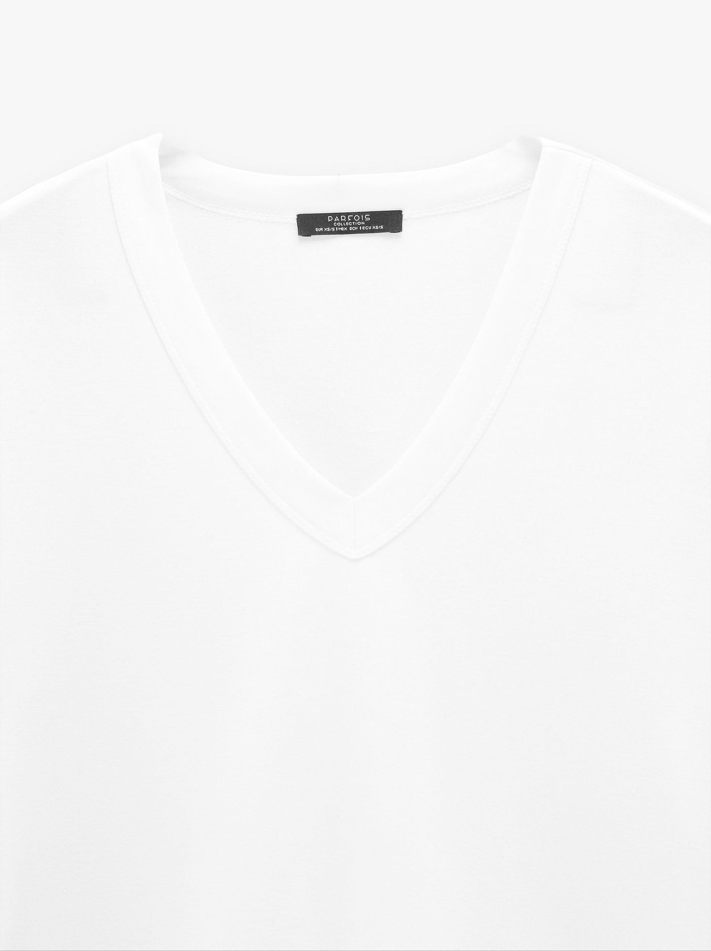 T-Shirt With V-Neck