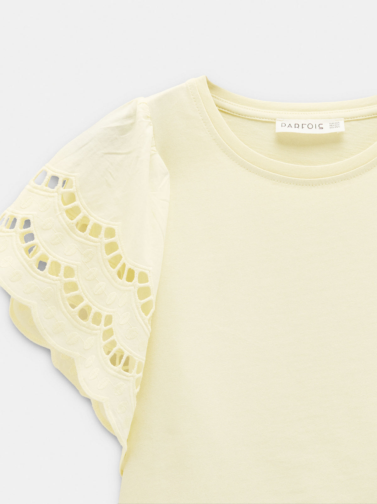 T-Shirt With Pierced Embroidery