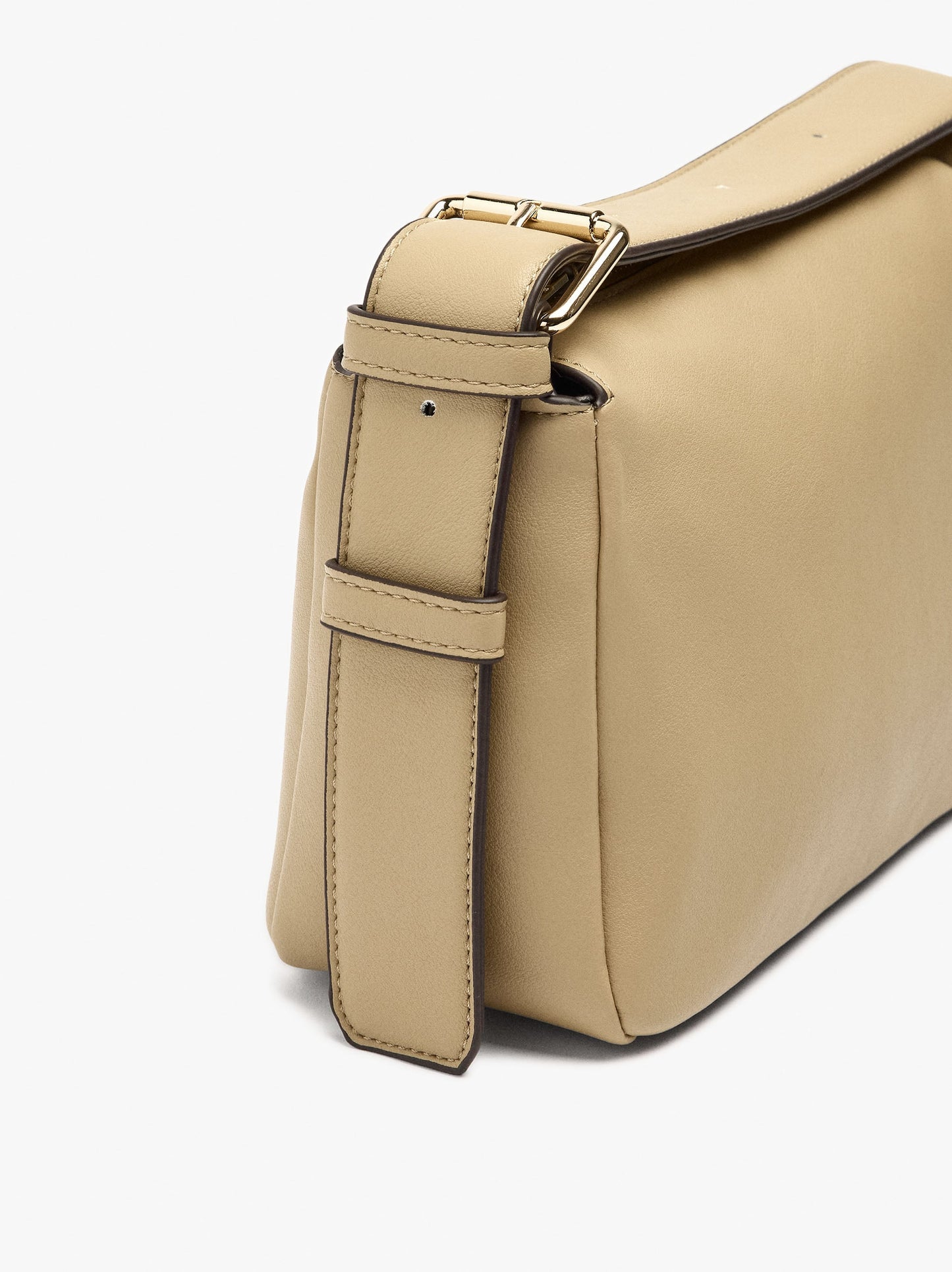 Plain Crossbody Bag With Buckle