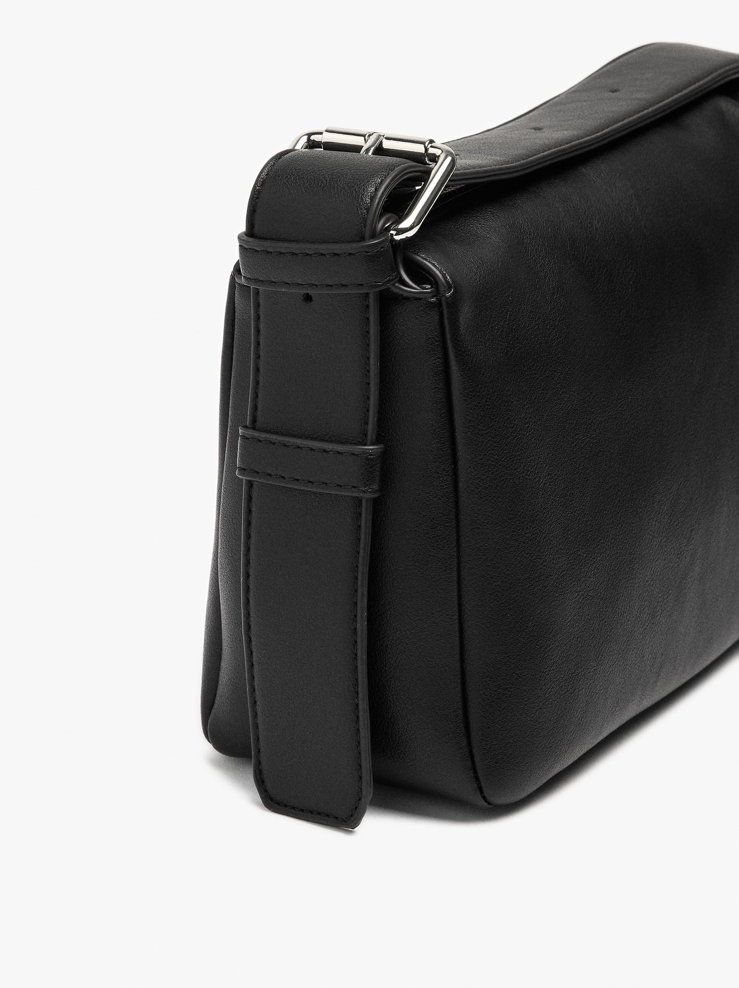 Plain Crossbody Bag With Buckle