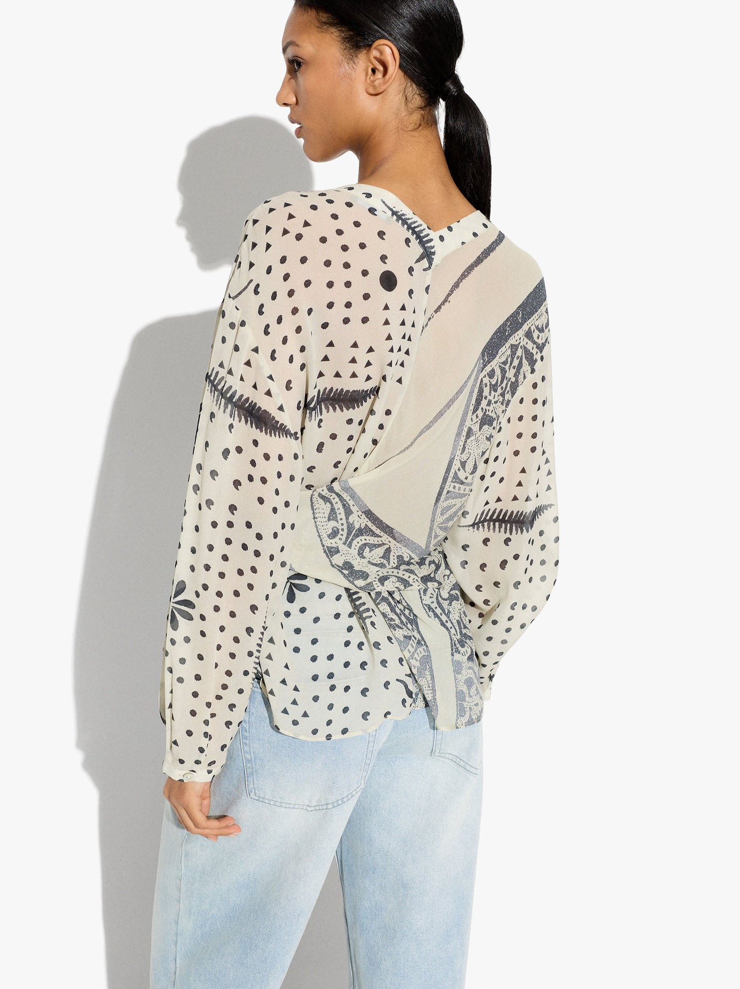 Printed Fluid Blouse With Draped And Knot