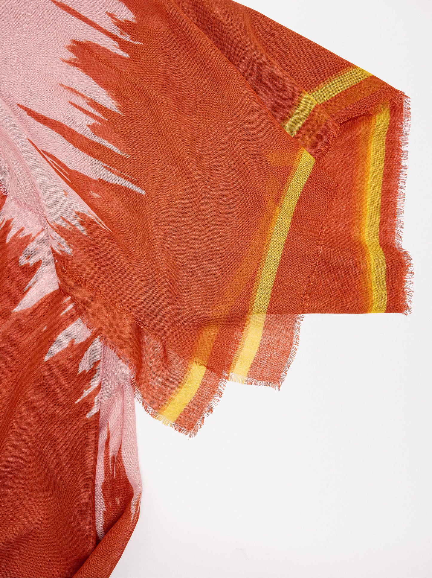 Printed Scarf With Linen Blend