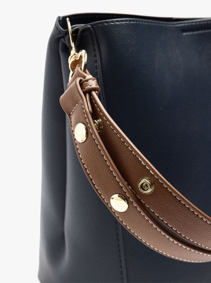 Shoulder Bag With Versatile Strap