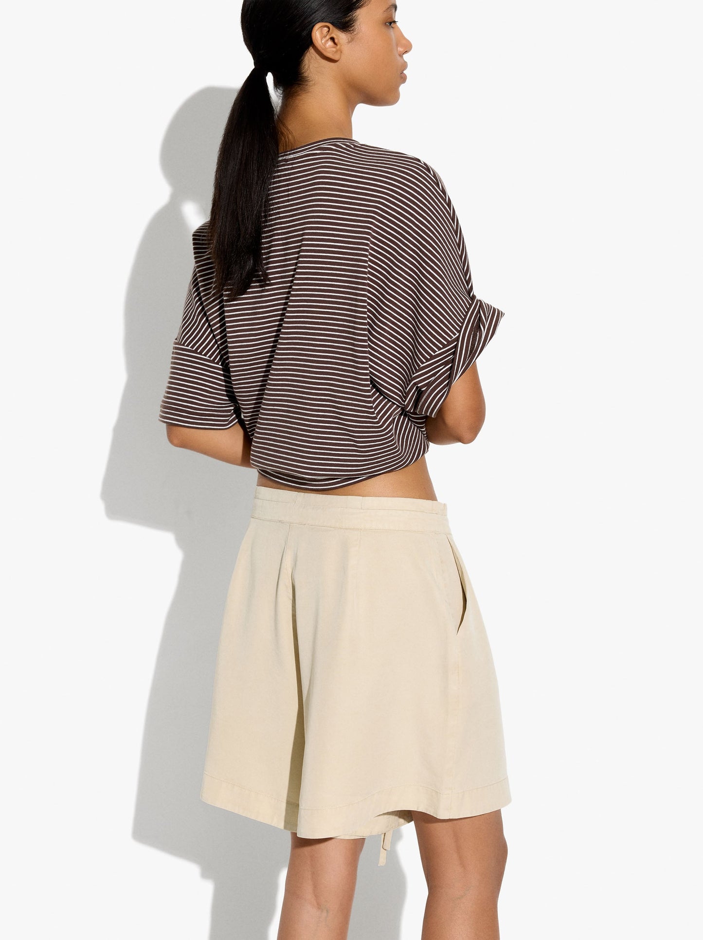 Fluid Shorts With Pockets 100% Lyocell