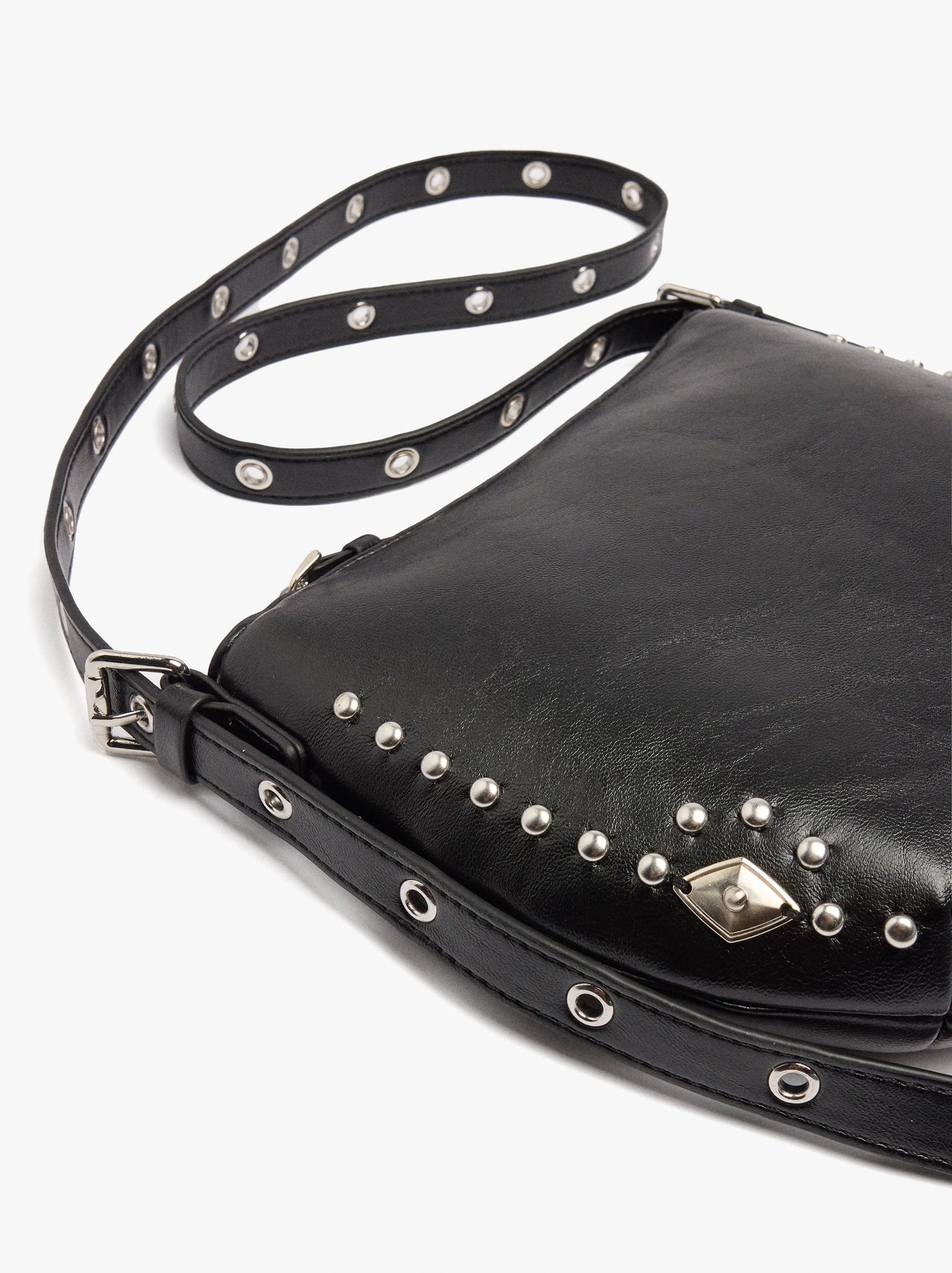 Crossbody Bag Cracked Effect With Fringes And Studs