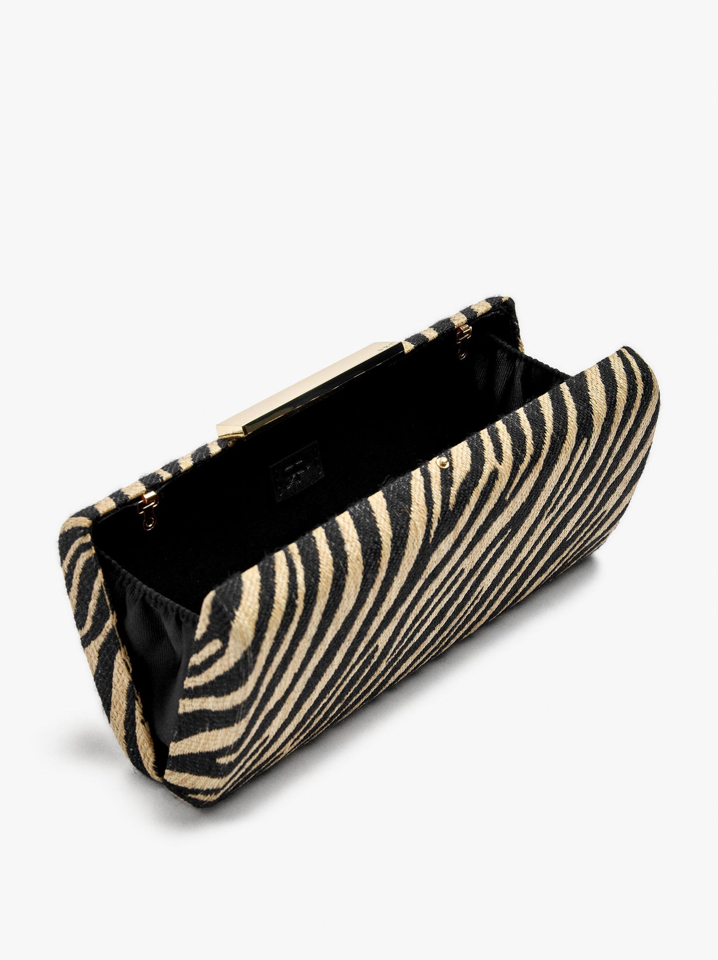 Clutch With Paper Straw Effect With Animal Printed