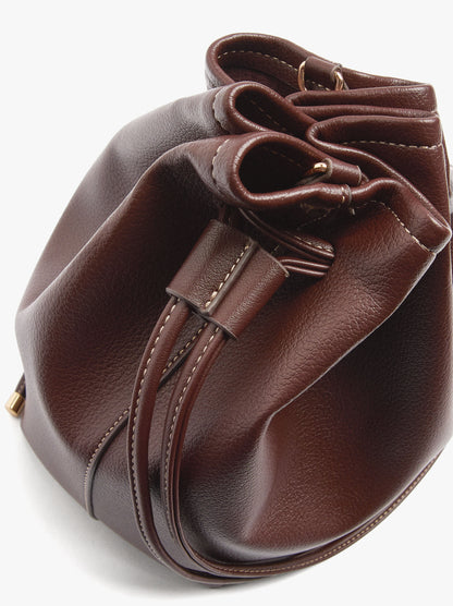 Plain Bucket Bag With Versatile Strap