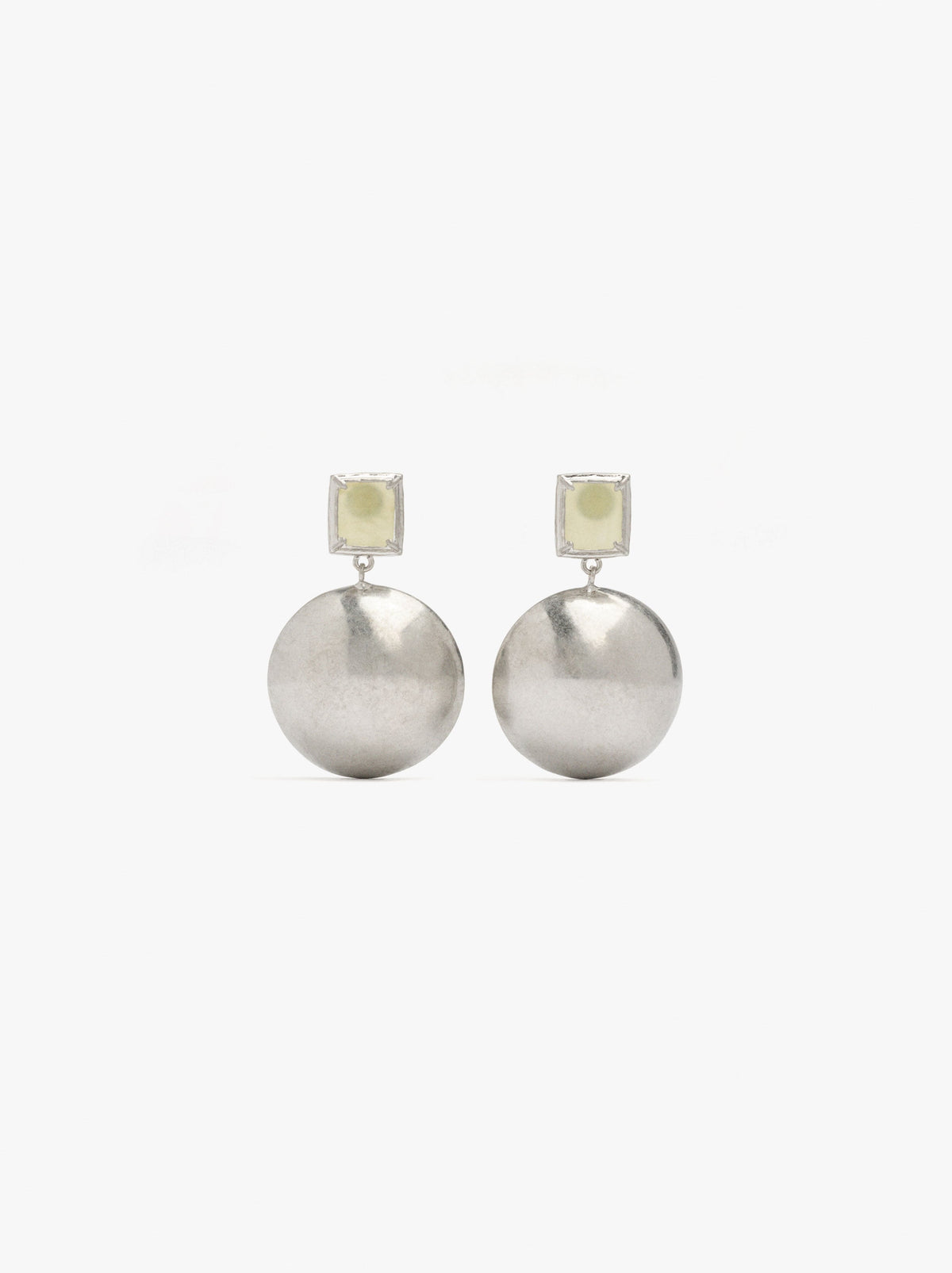 Round Earrings With Stone