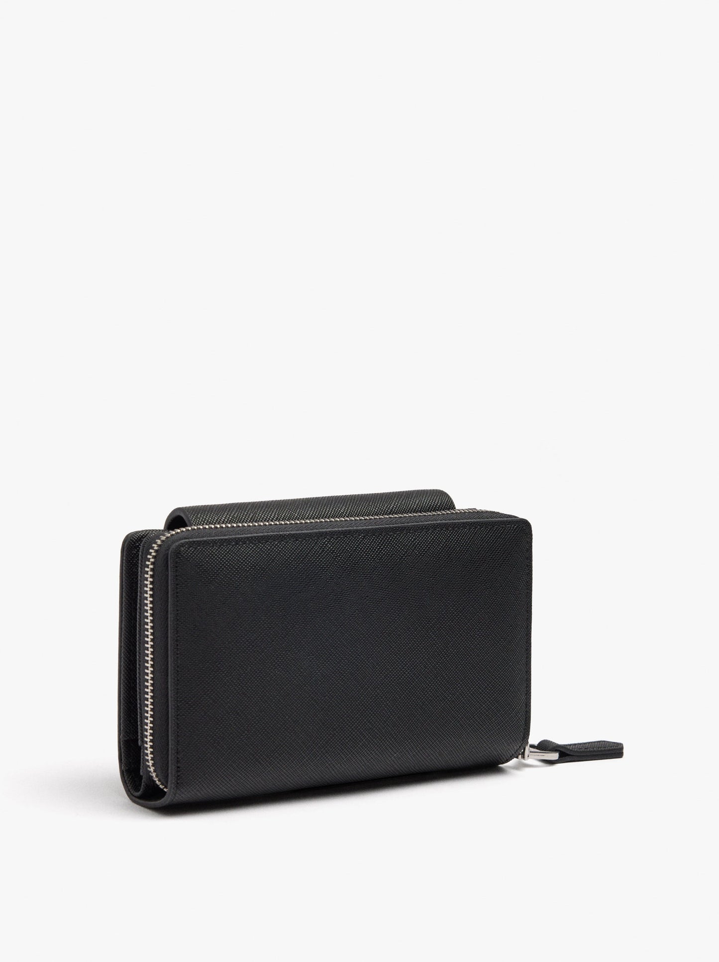 Wallet With Texture And Flap