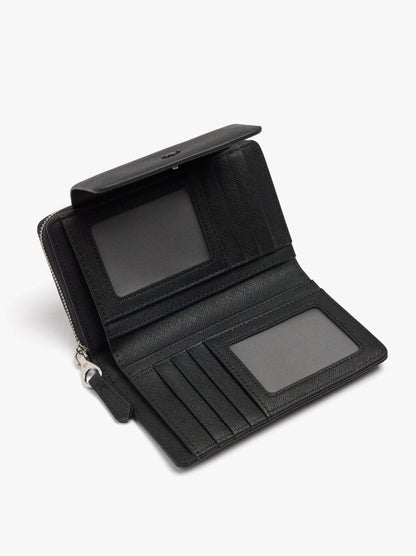 Wallet With Texture And Flap