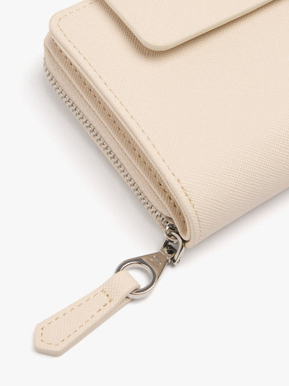 Wallet With Texture And Flap