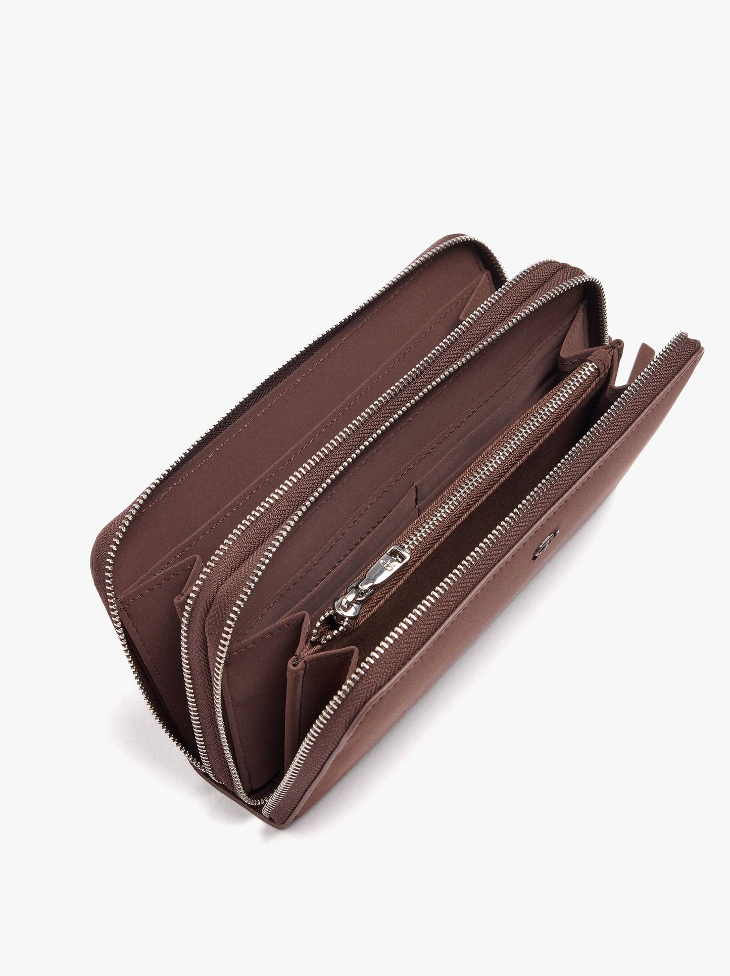 Wallet With Soft Texture With Double Closure