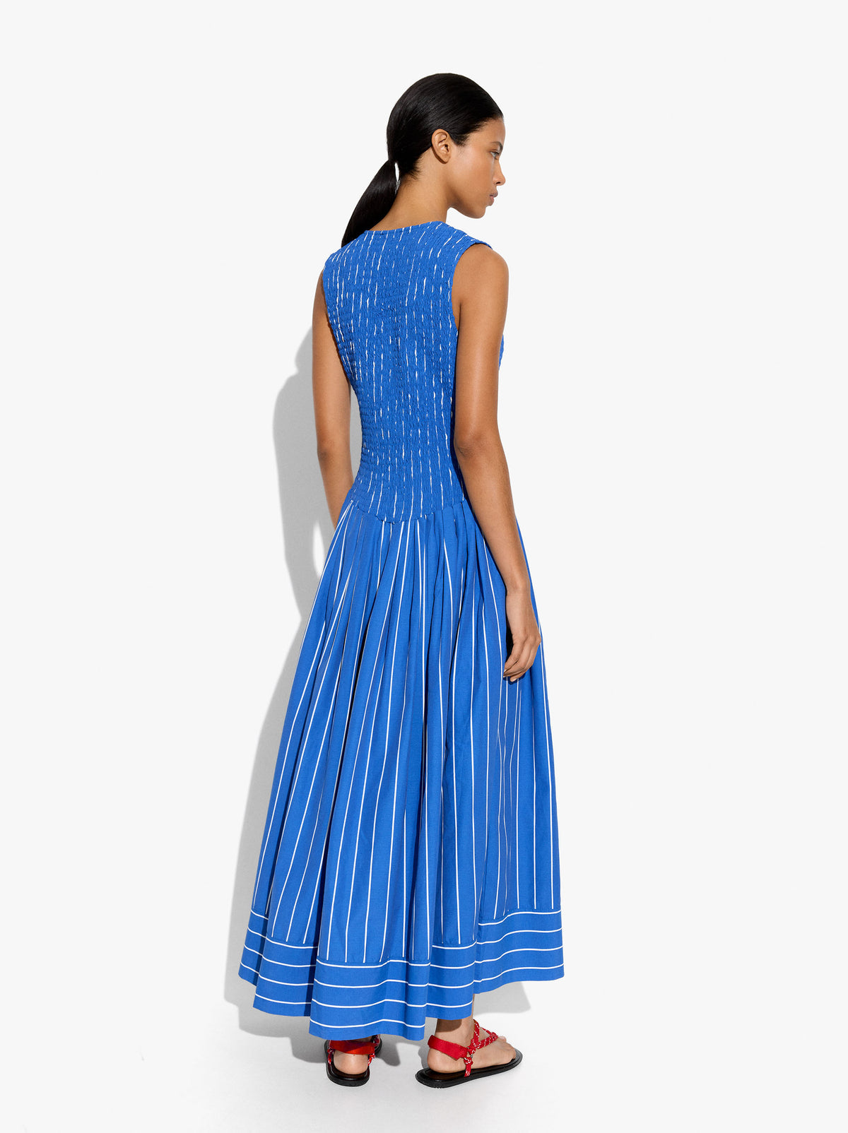 Long Dress With Stripes And Gathers