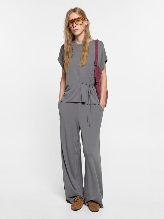 Fluid Trousers With Side Pockets