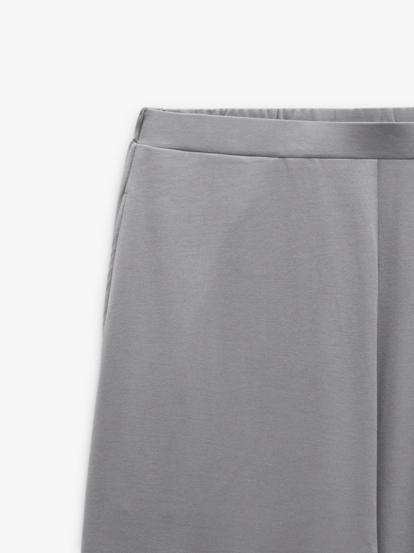Fluid Trousers With Side Pockets