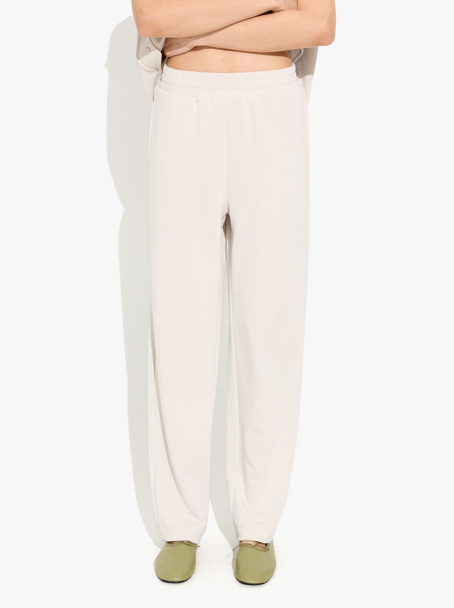 Loose-Fitting Trousers With Elastic Waistband Soft Touch