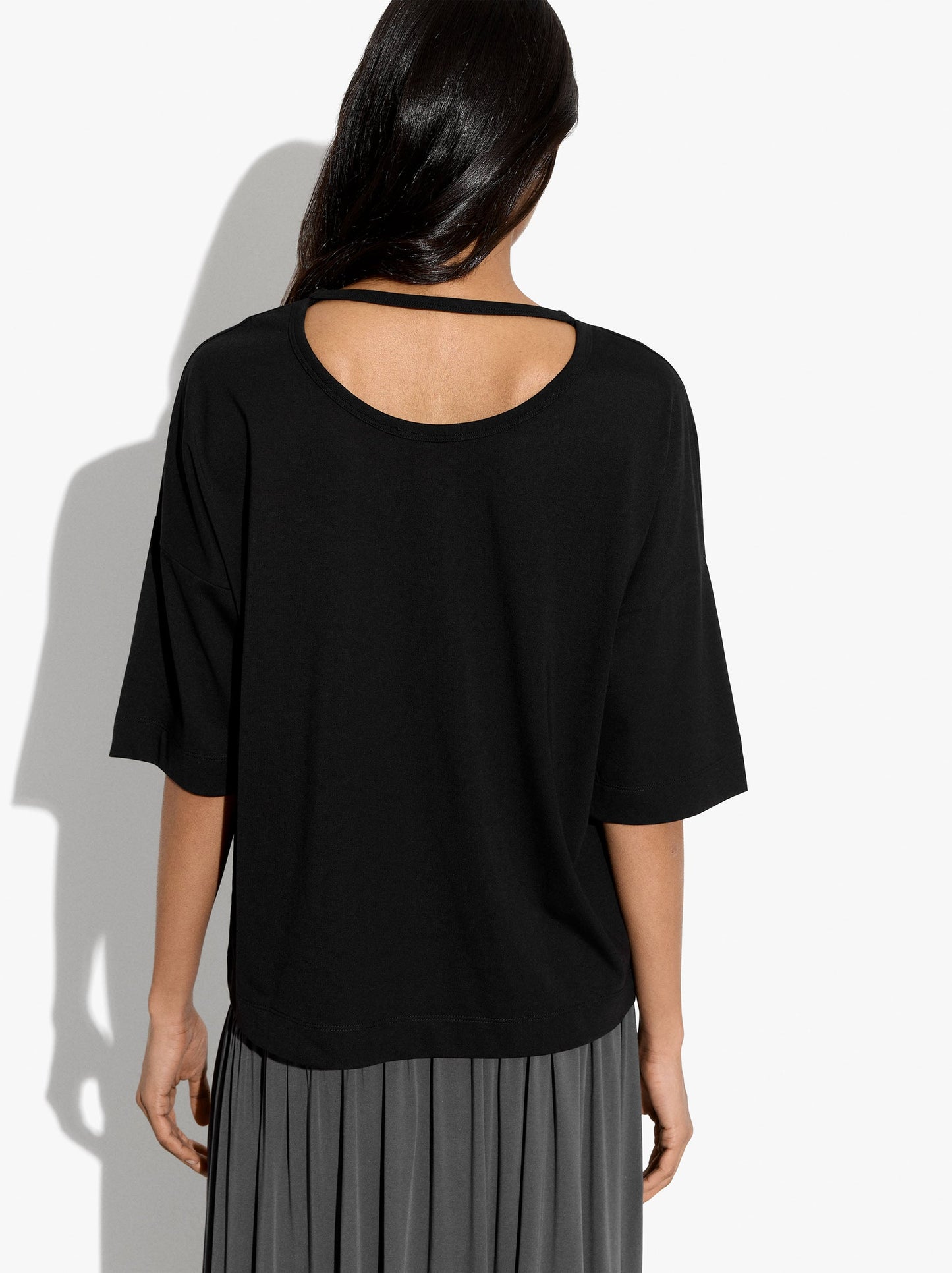Plain Blouse With Short Sleeves