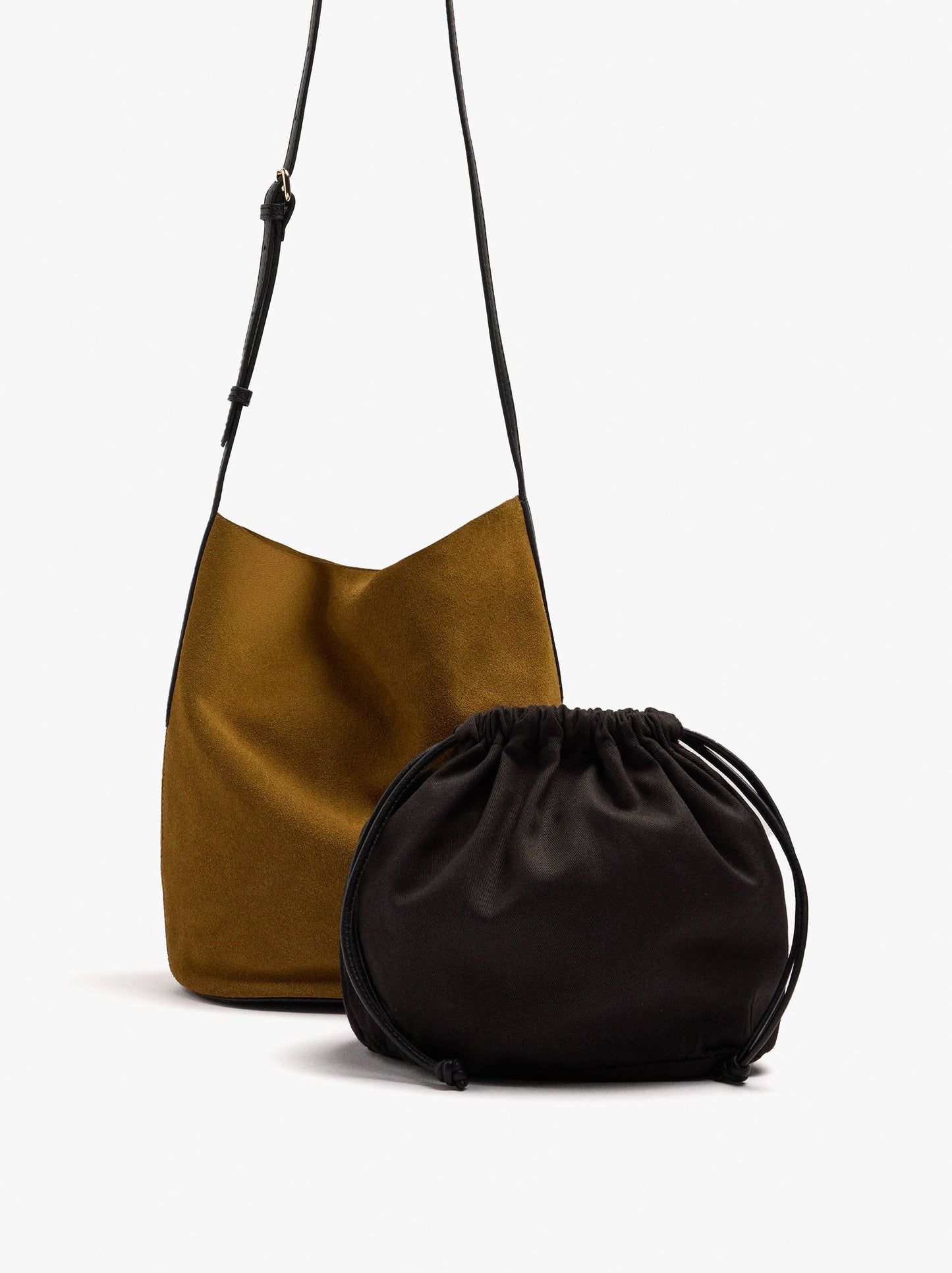 Leather Bucket Bag With Inner Pouch M