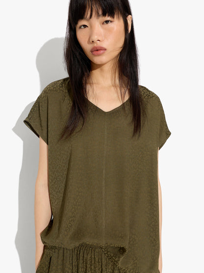 Fluid Jacquard Blouse