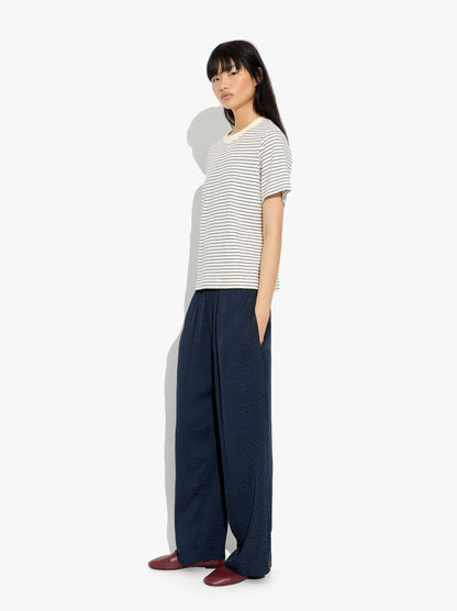 Flowy Jacquard Trousers With An Elastic Waist