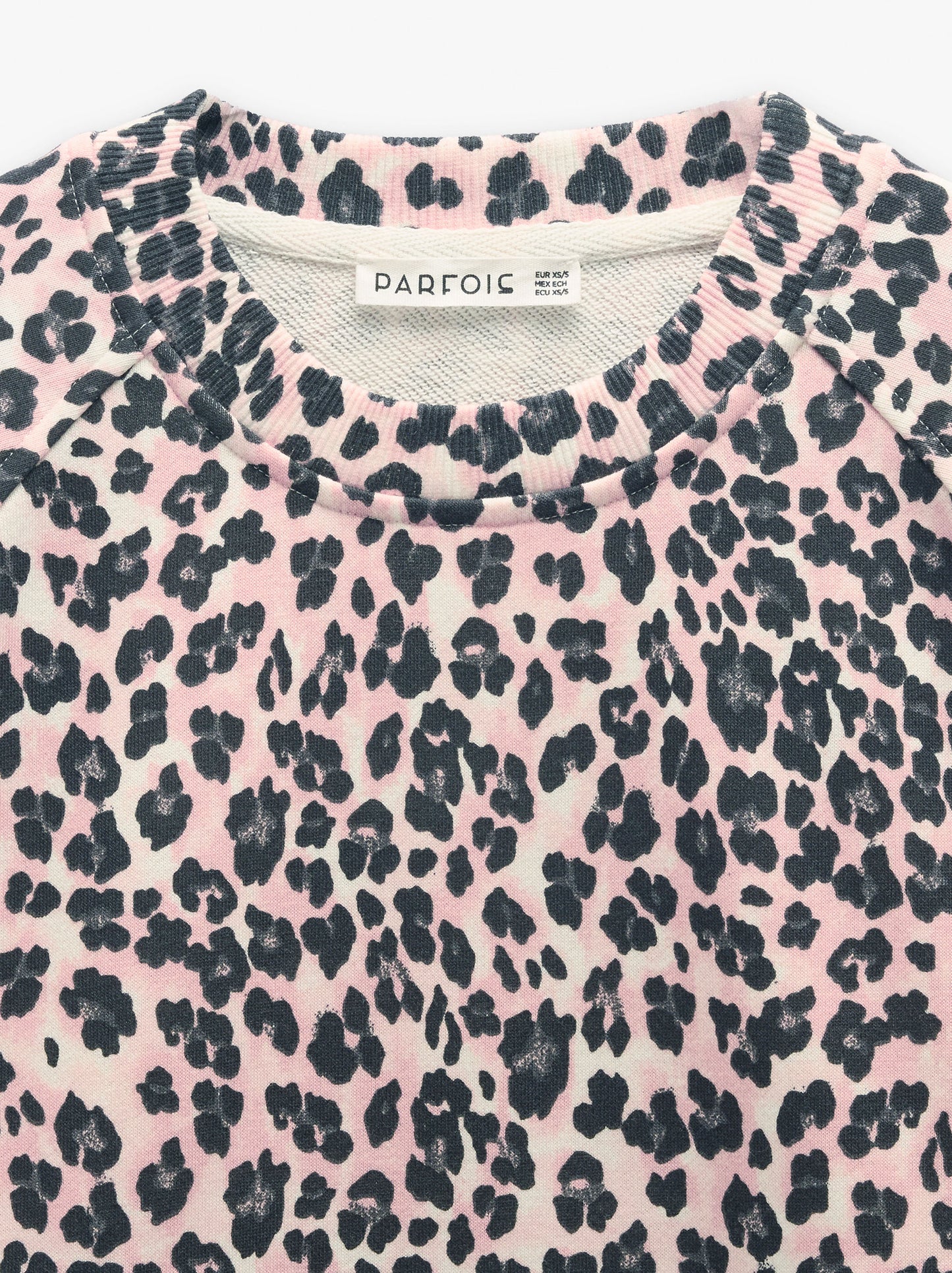 Sweatshirt With Printed Animal Pattern