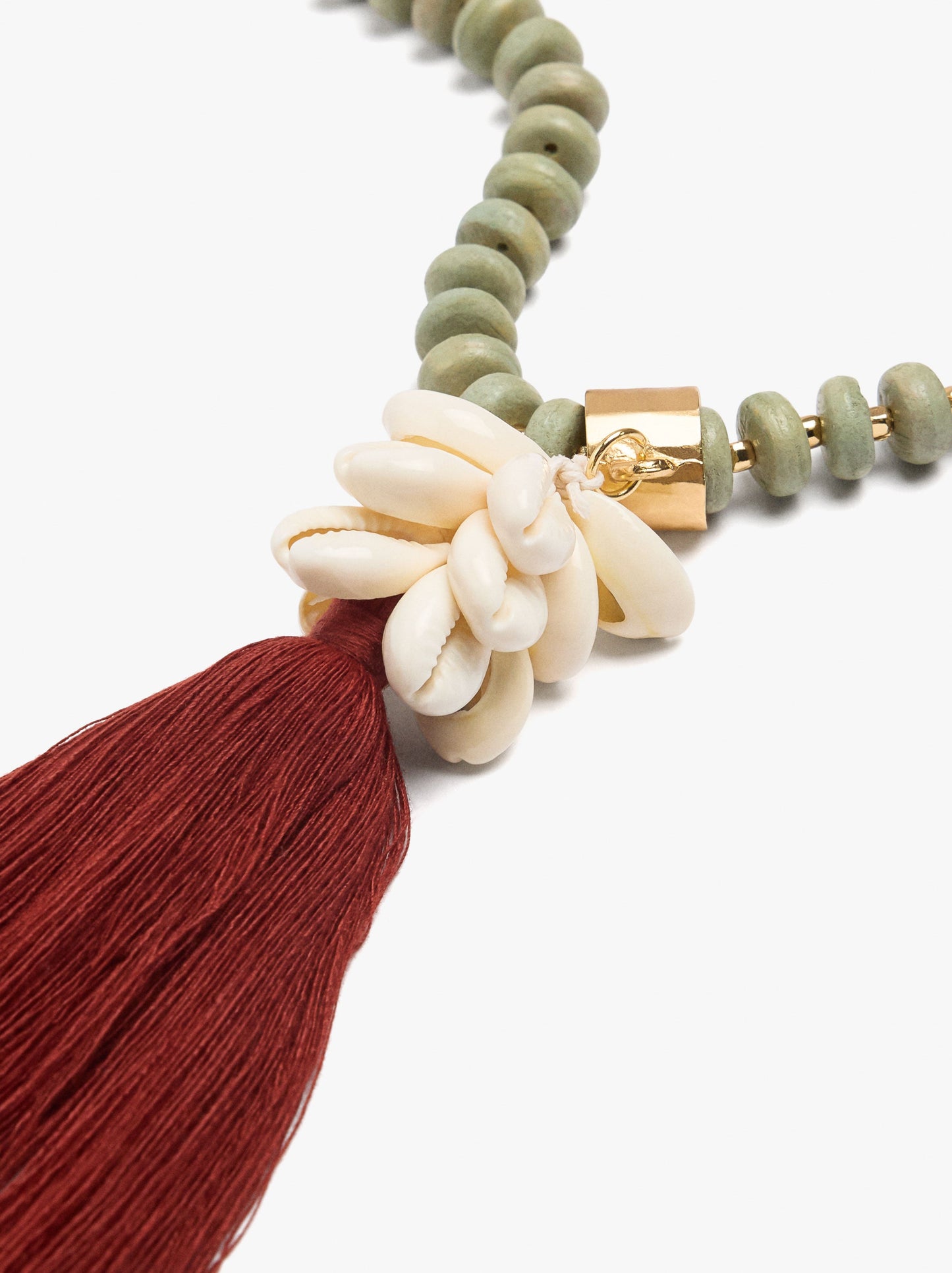 Necklace Of Wood Beads With Tassel And Shells