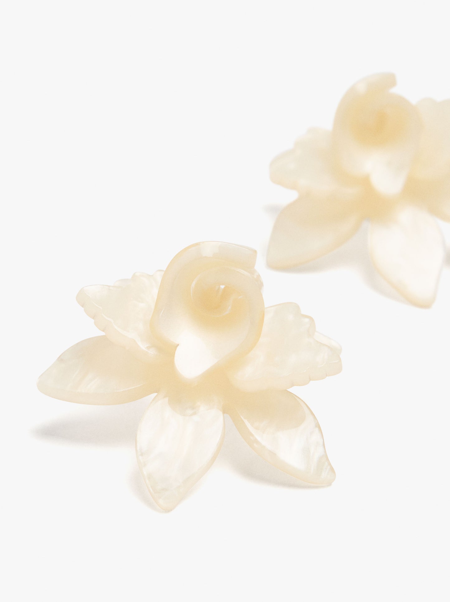 Flower Earrings With Embossed Detail