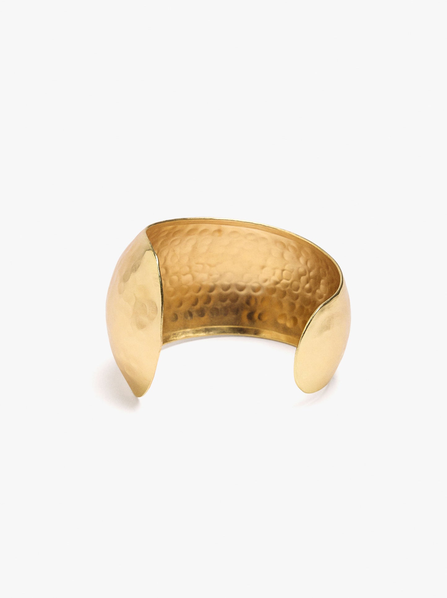 Rounded Rigid Bracelet