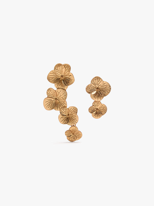 Asymmetric Earrings With Flowers