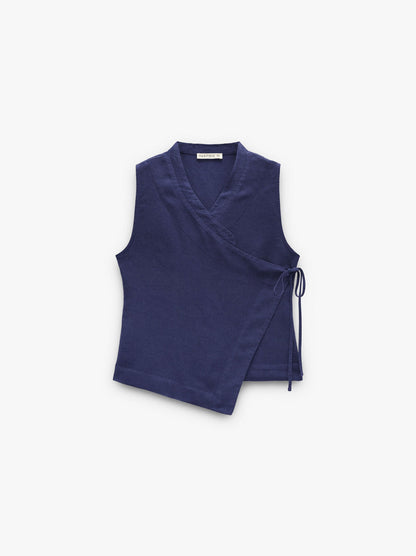 Plain Vest With Overlap