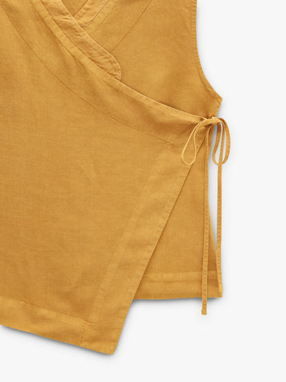 Plain Vest With Overlap