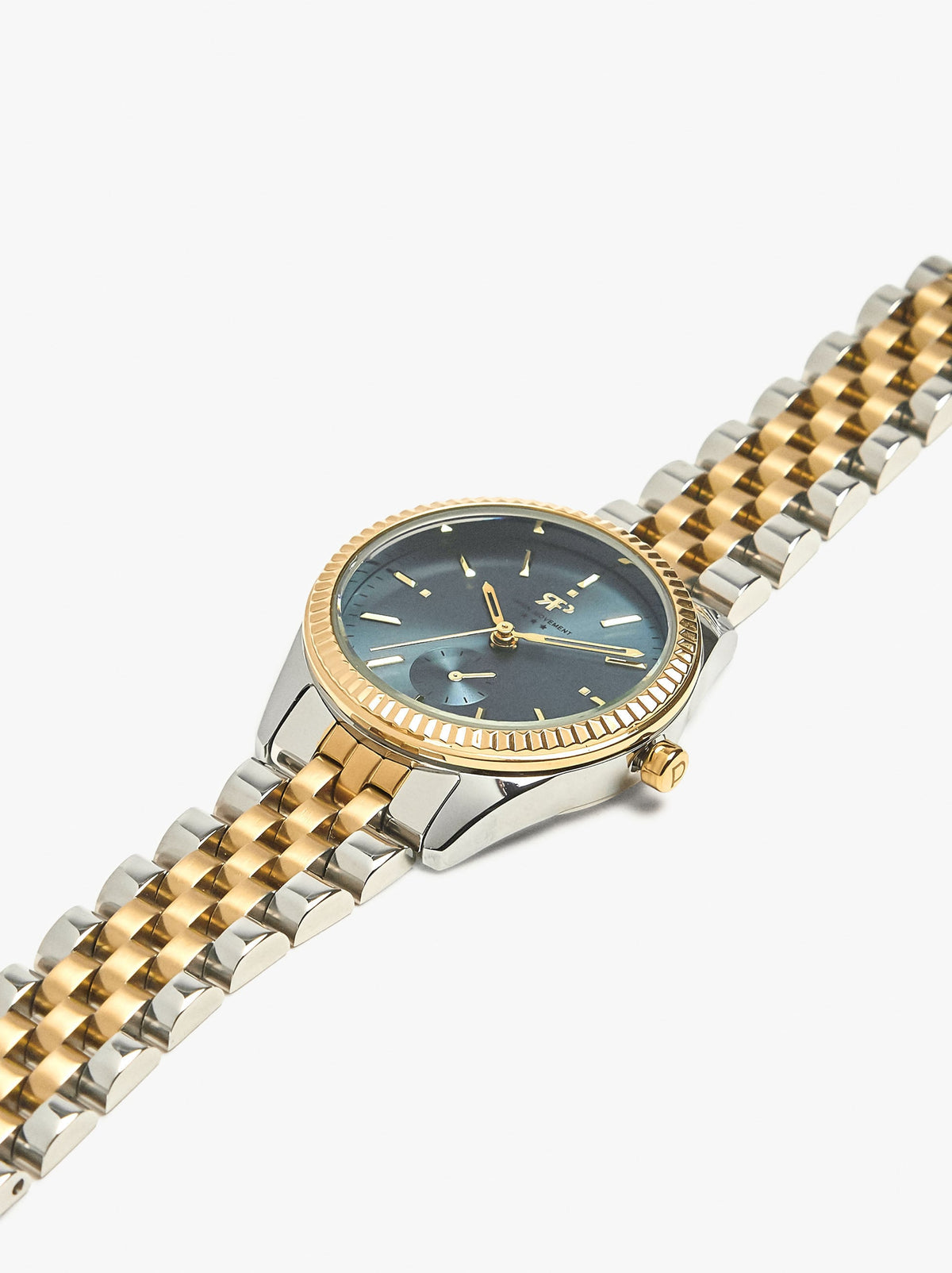 Bicolor Round Watch With Stainless Steel Bracelet