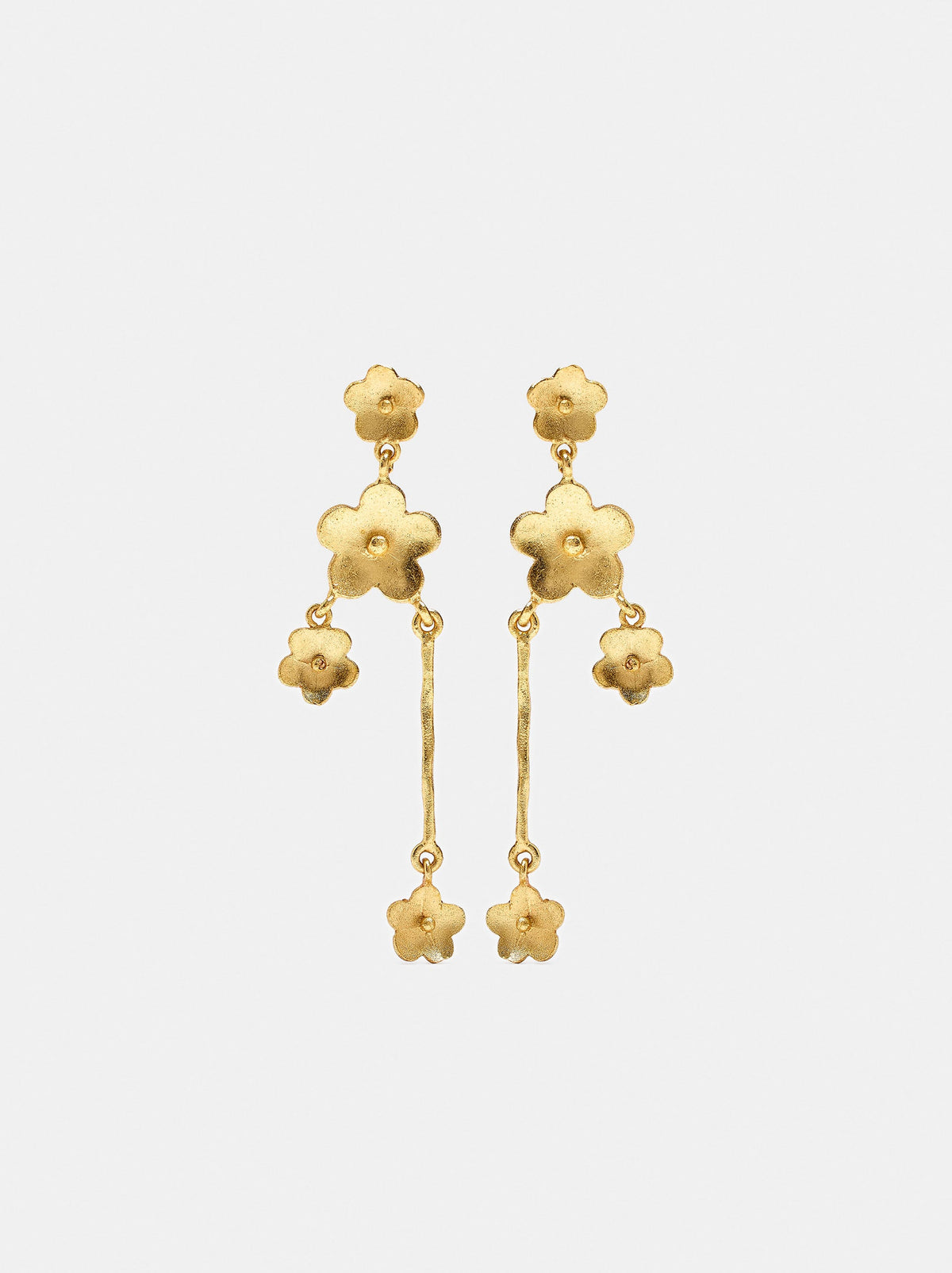 Asymmetric Earrings With Flowers