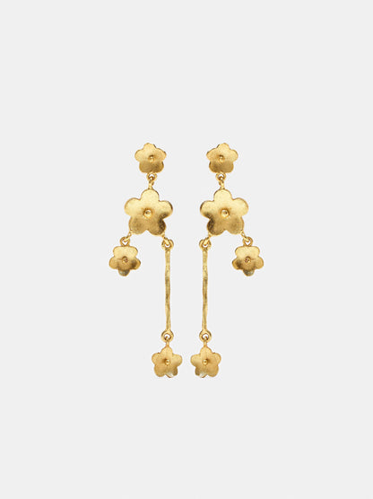 Asymmetric Earrings With Flowers